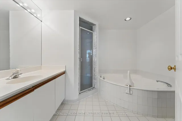 Additional image 9 of 1200 Don Mills Rd Unit 507