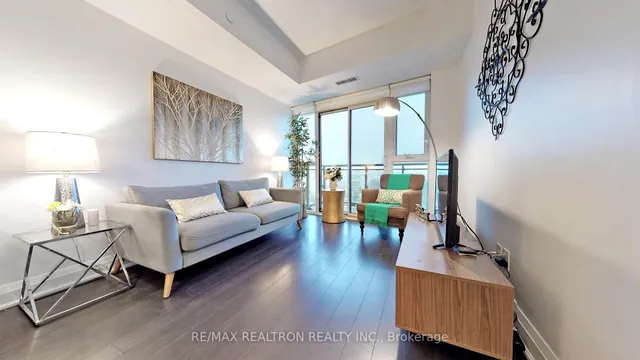 Additional image 4 of 16 Mcadam Ave Unit 801