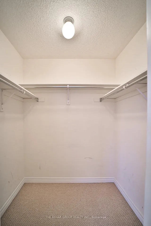 Additional image 30 of 37 Young Dr