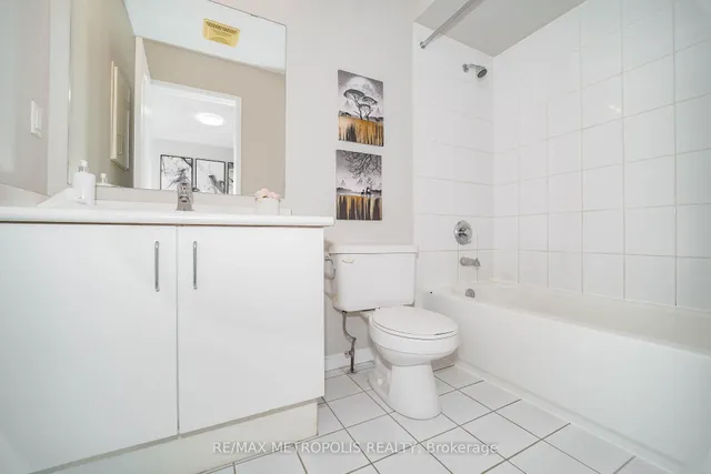 Additional image 32 of 2361 Parkhaven Blvd Unit 2