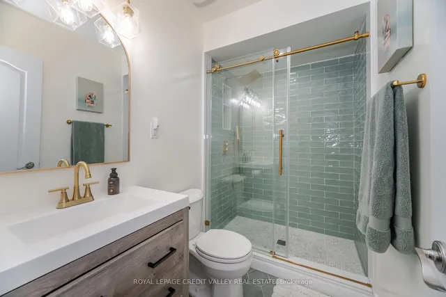 Additional image 22 of 165 Islington Ave