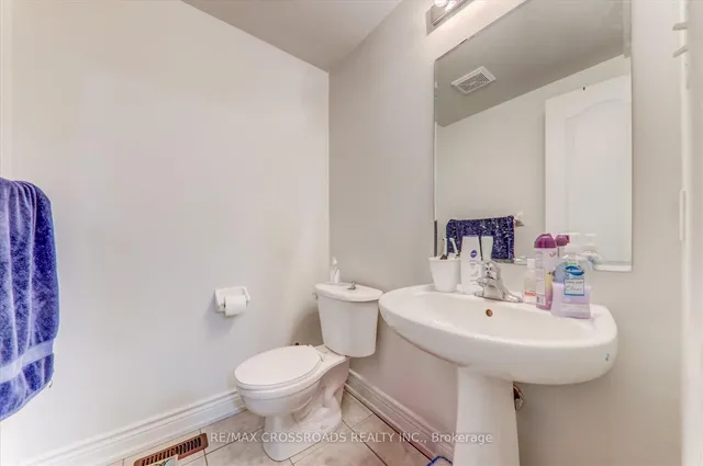 Additional image 11 of 19 Knotwood Cres