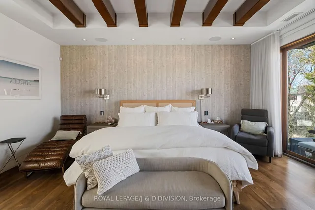 Additional image 32 of 64 Bannockburn Ave