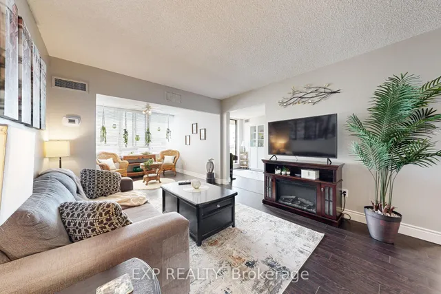 Additional image 7 of 5 Lisa St Unit 1502