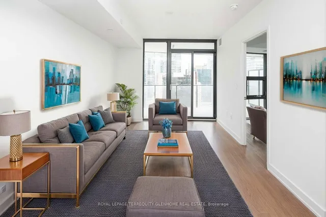 11 Wellesley St Unit 5904