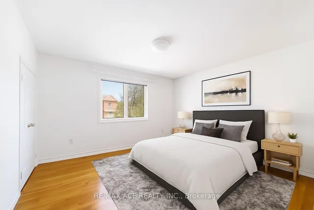 Additional image 10 of 5 Rodeo Crt