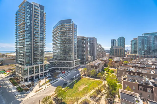 Additional image 27 of 19 Western Battery Rd Unit 1012