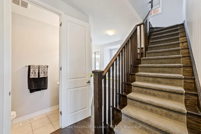 Additional image 4 of 569 Langholm St