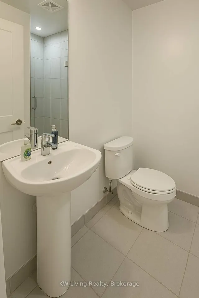 Additional image 8 of 70 Princess St Unit 2010