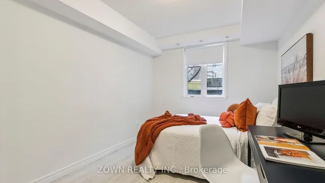 Additional image 24 of 54 East Liberty St Unit 1044