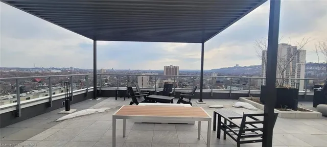 Additional image 5 of 212 King William St Unit 801