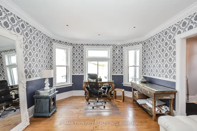 Additional image 5 of 19 Roland St