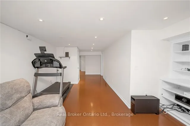 Additional image 39 of 710 Spring Gardens Rd Unit 98