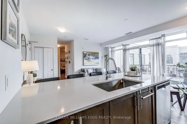 Additional image 16 of 1 Redfern Ave Unit 424