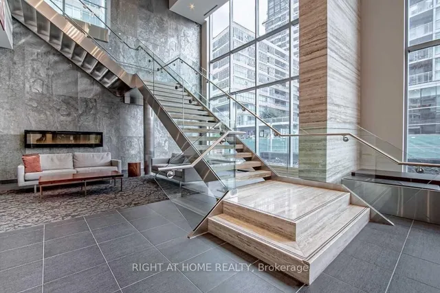 Additional image 4 of 15 Iceboat Terr Unit 2709