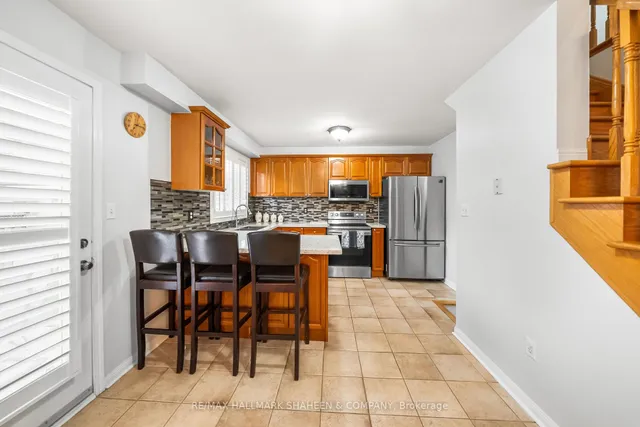 Additional image 14 of 32 Rowland St