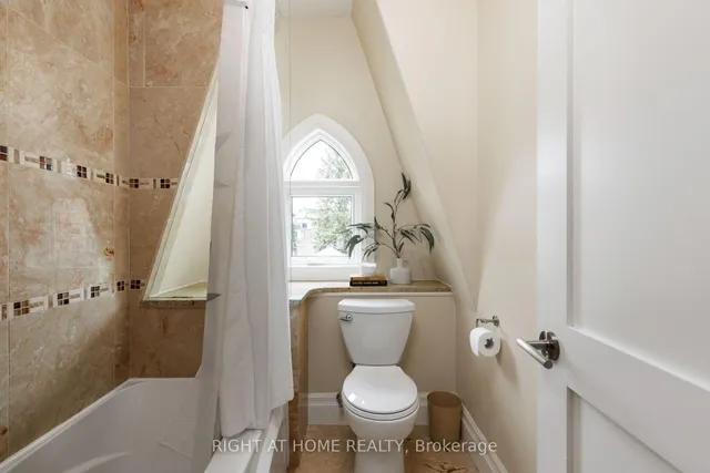 Additional image 38 of 8 Rutherglen Rd