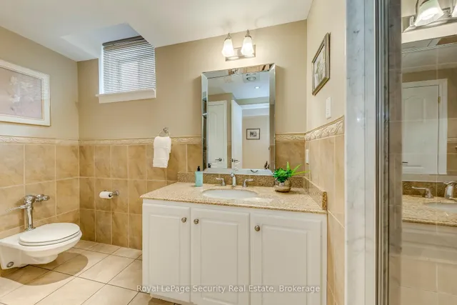 Additional image 44 of 32 Odeon St