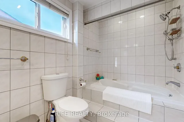 Additional image 19 of 19 Buena Vista Ave