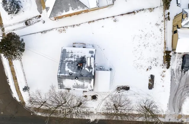 Additional image 5 of 8372 Islington Ave