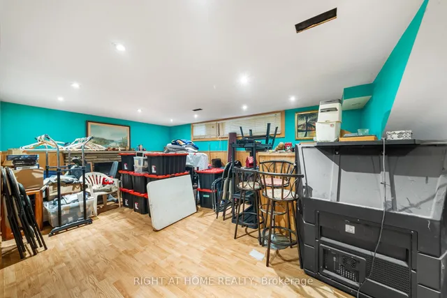 Additional image 13 of 39 Heathview Ave