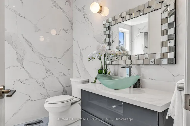 Additional image 24 of 420 Harvie Ave