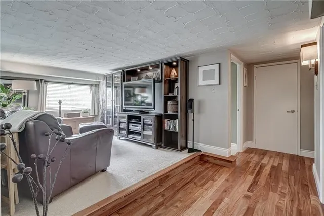 Additional image 28 of 50 MAIN St Unit 301