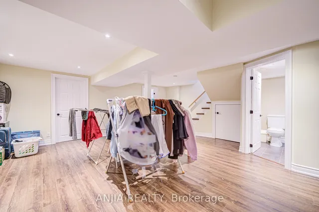 Additional image 35 of 56 Flintridge Rd