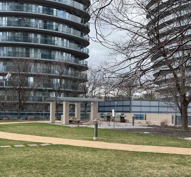 Additional image 29 of 70 Absolute Ave Unit 306