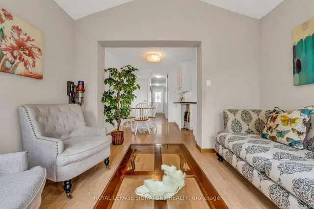 Additional image 23 of 75 Juniper Cres