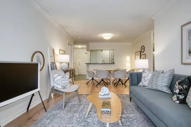 Additional image 18 of 51 Harrison Garden Blvd Unit 203