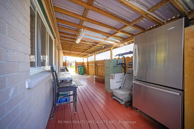 Additional image 44 of 18 Hardcastle Crt