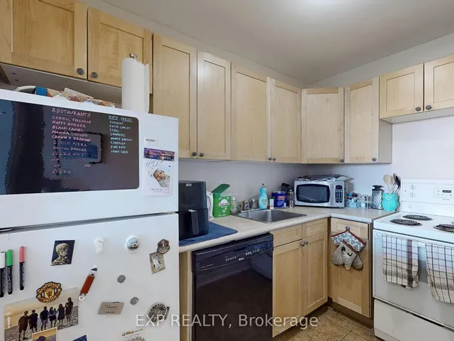 Additional image 3 of 914 Yonge St Unit 1709