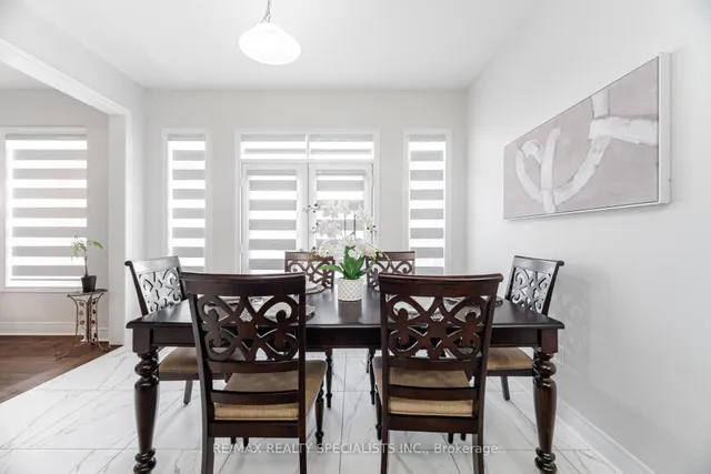 Additional image 18 of 15 Duxbury Rd