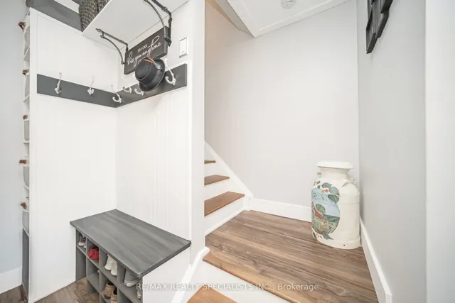 Additional image 24 of 72 Carisbrooke Crt