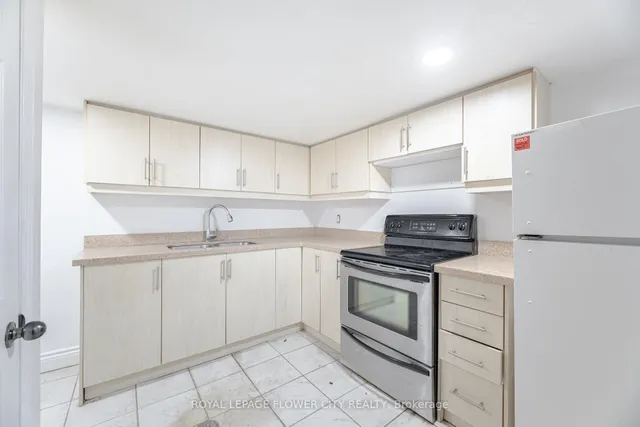 Additional image 42 of 47 Burgby Ave