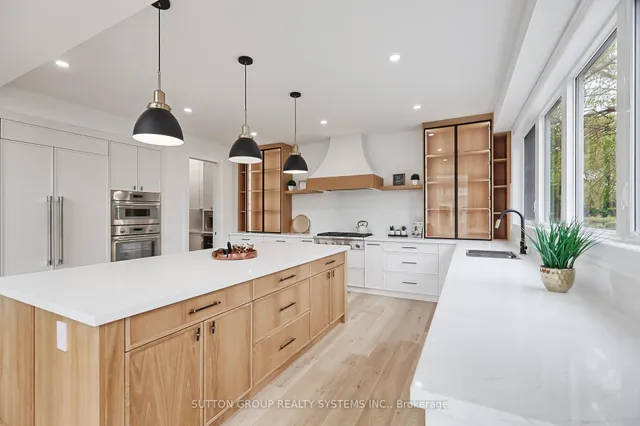 Additional image 12 of 214 Shaver Ave