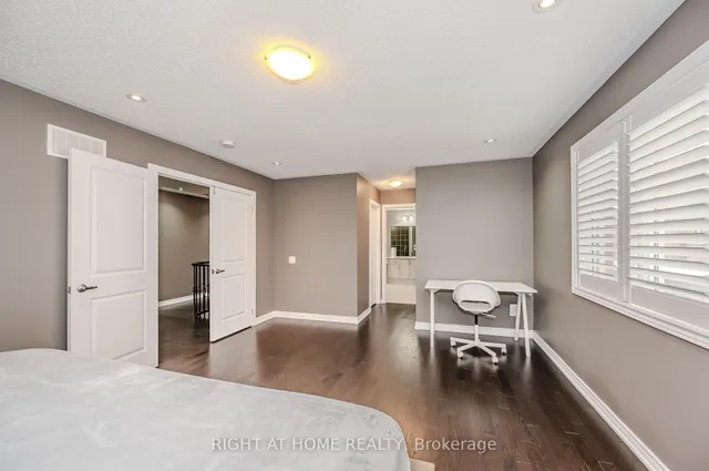 Additional image 21 of 64 Kalmia Rd