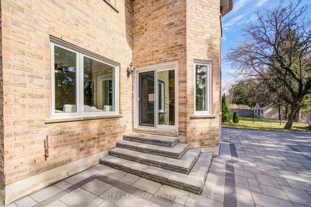 Additional image 46 of 488 Amanda Cres