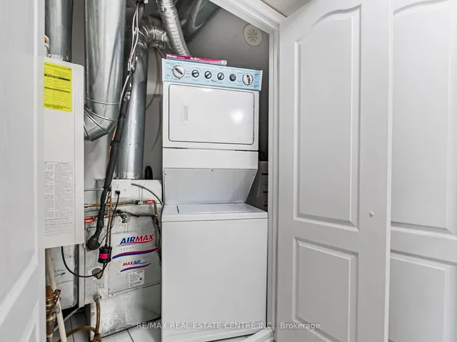 Additional image 46 of 2460 Post Rd Unit 3