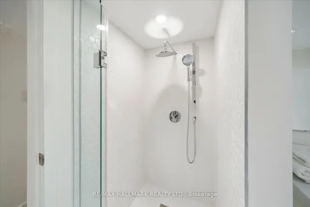 Additional image 39 of 7 Ivy Ave