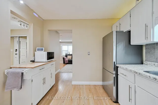 Additional image 11 of 10 Cupola Crt