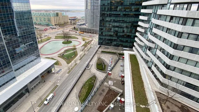 Additional image 18 of 88 Harbour St Unit Unit #1811