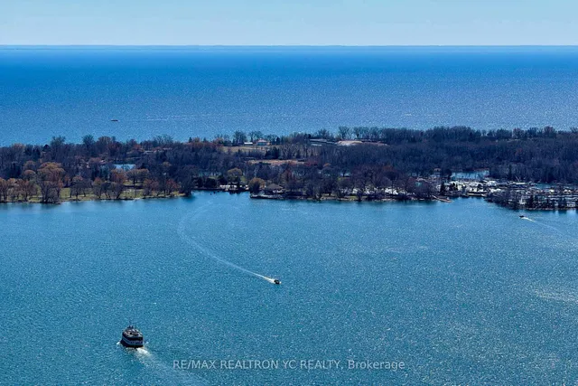 Additional image 28 of 138 Downes St Unit 6908