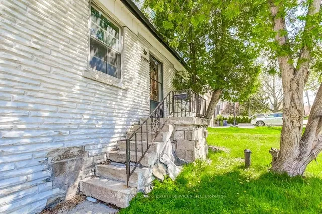 Additional image 7 of 178 Burndale Ave