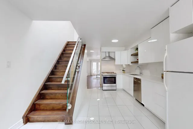 Additional image 10 of 30 Osler St