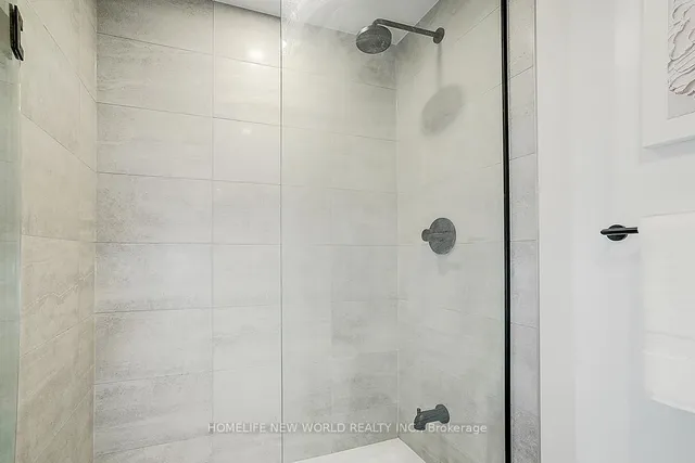 Additional image 33 of 108 PETER St Unit 3706