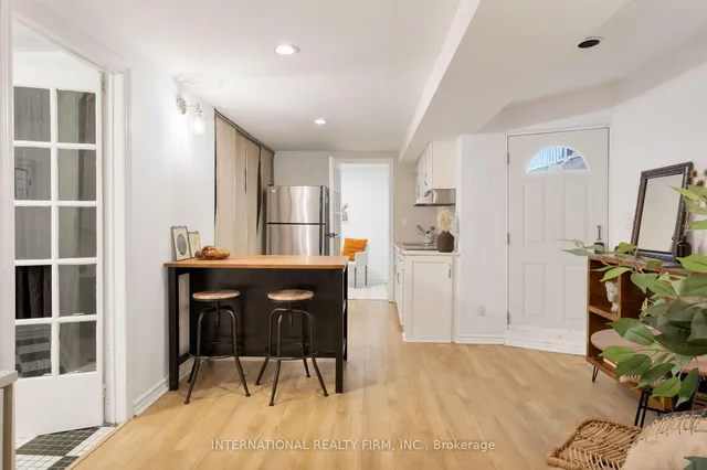 Additional image 41 of 319 Markham St