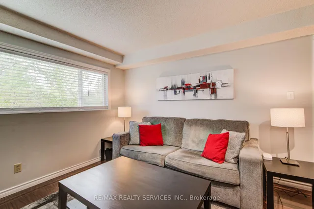 Additional image 32 of 128 Albion Crt