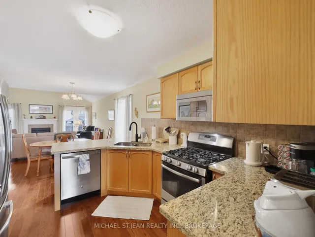 Additional image 18 of 81 Bellagio Ave